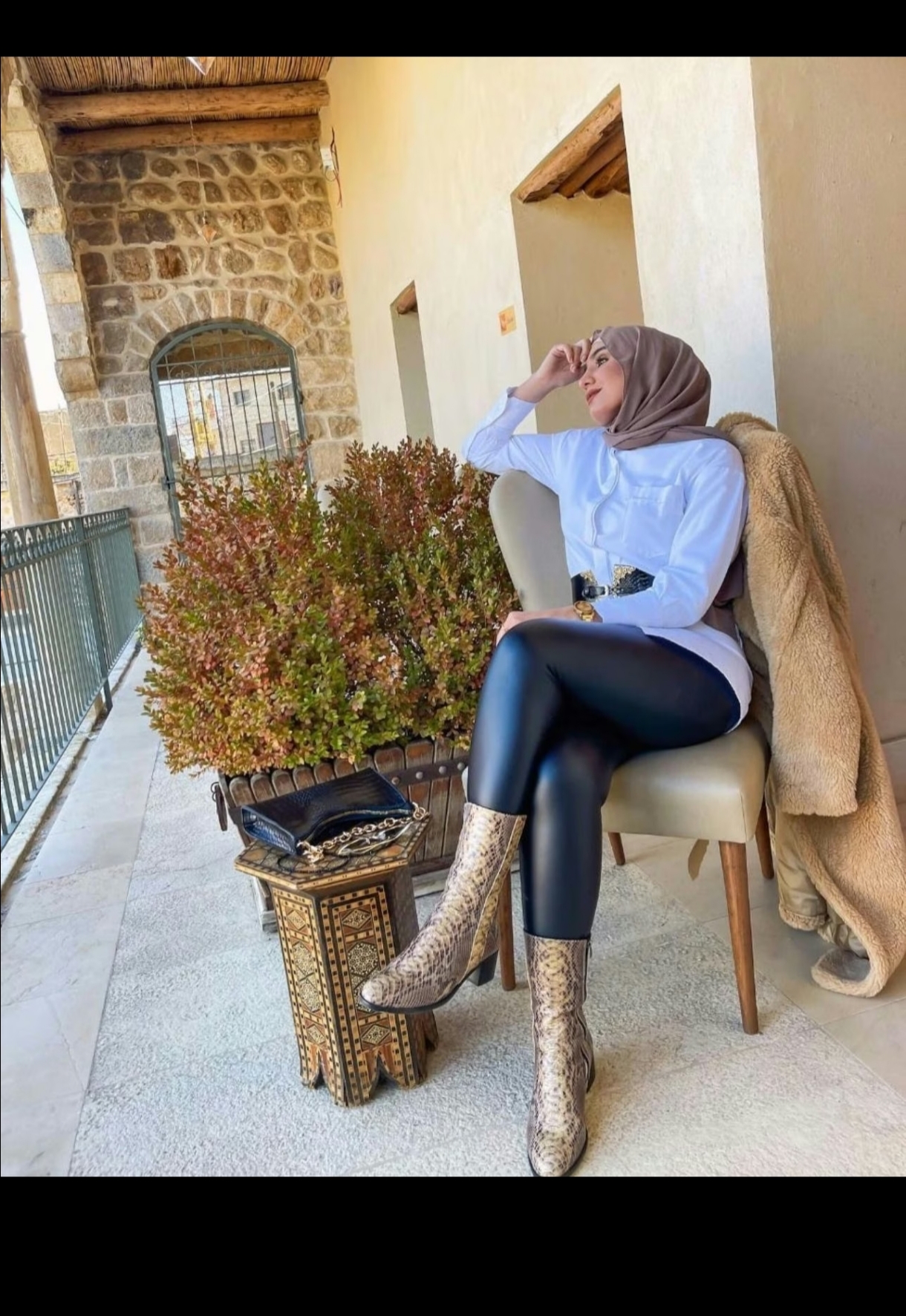 ESENYURT Zeliha Escort tesettürlü eve otele rezindans 